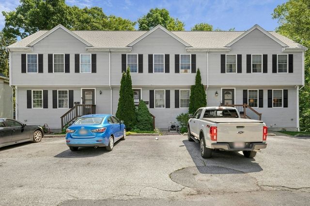 47 Brook St 47, Webster, MA 01570