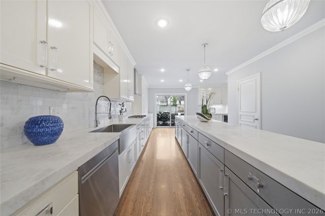 2441 E 31st Street, Tulsa, OK 74105