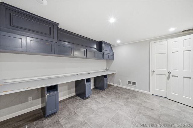 2441 E 31st Street, Tulsa, OK 74105