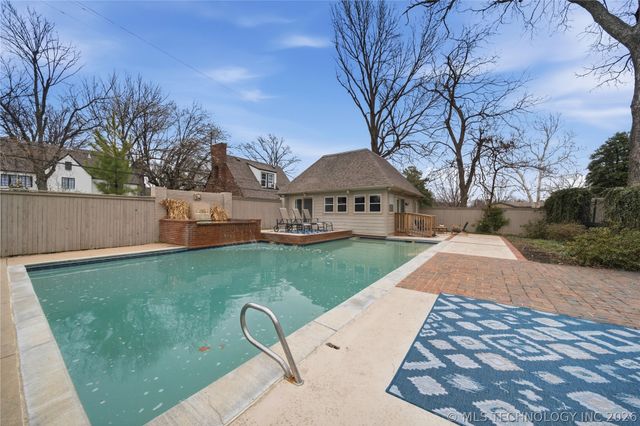 2441 E 31st Street, Tulsa, OK 74105