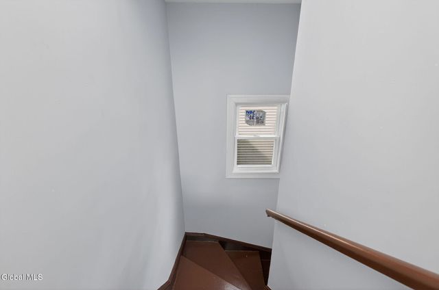 2325 12th Avenue, Colonie, NY 12189