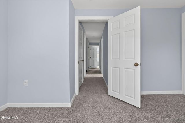 2325 12th Avenue, Colonie, NY 12189