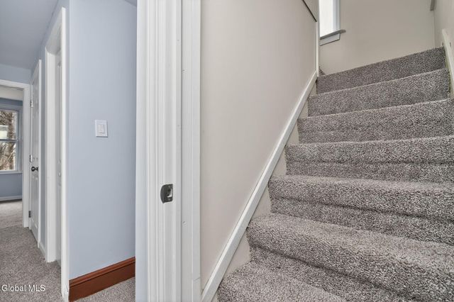 2325 12th Avenue, Colonie, NY 12189