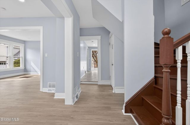 2325 12th Avenue, Colonie, NY 12189