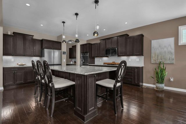 8427 Chesapeake Way NW, Pickerington, OH 43147