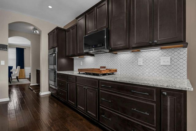 8427 Chesapeake Way NW, Pickerington, OH 43147