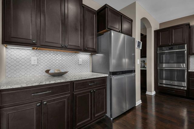 8427 Chesapeake Way NW, Pickerington, OH 43147