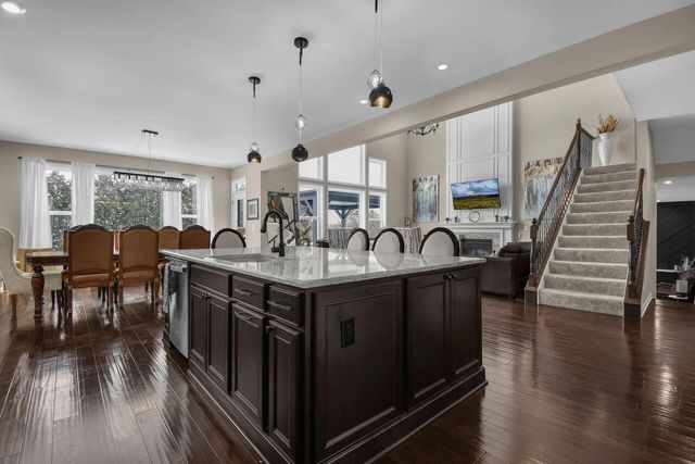 8427 Chesapeake Way NW, Pickerington, OH 43147