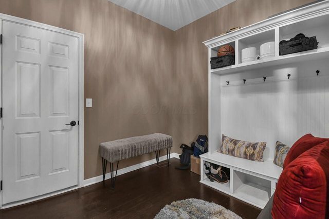 8427 Chesapeake Way NW, Pickerington, OH 43147