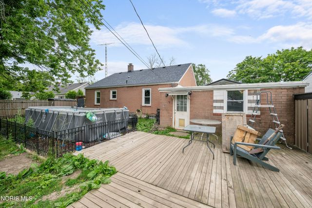 709 Maplewood Street, Delta, OH 43515