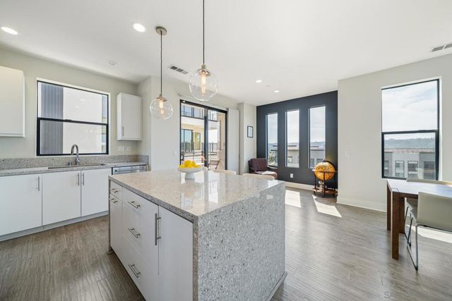 8309 Distinctive, San Diego, CA 92108