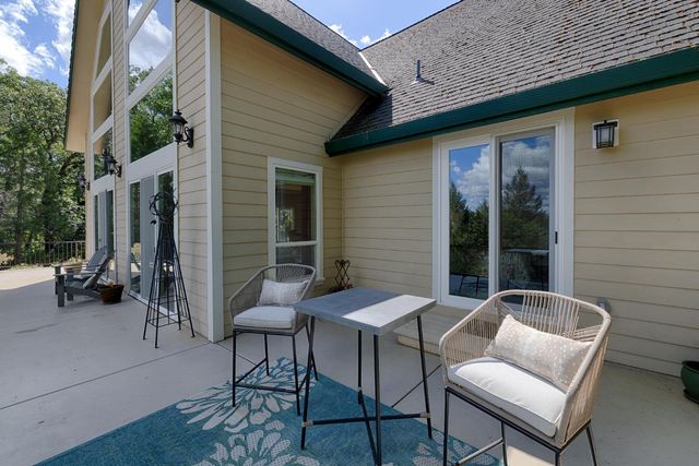 1880 Buck Ridge Ct, Colfax, CA 95713