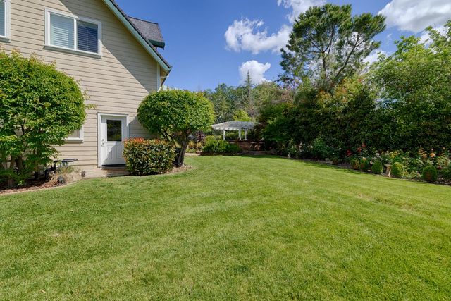 1880 Buck Ridge Ct, Colfax, CA 95713