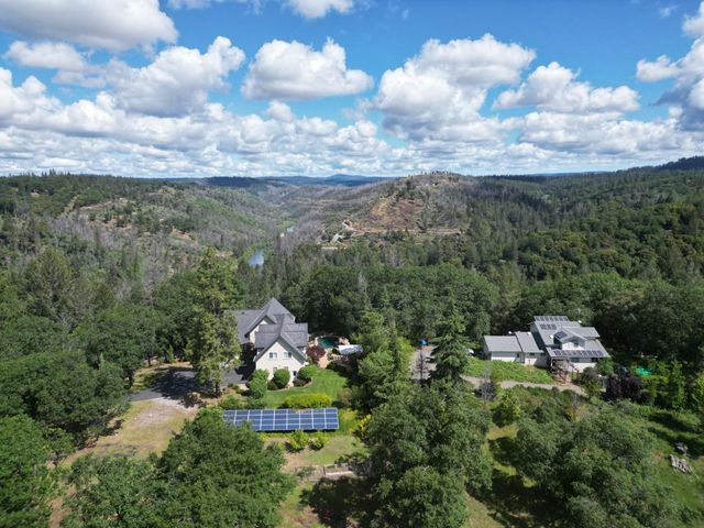 1880 Buck Ridge Ct, Colfax, CA 95713