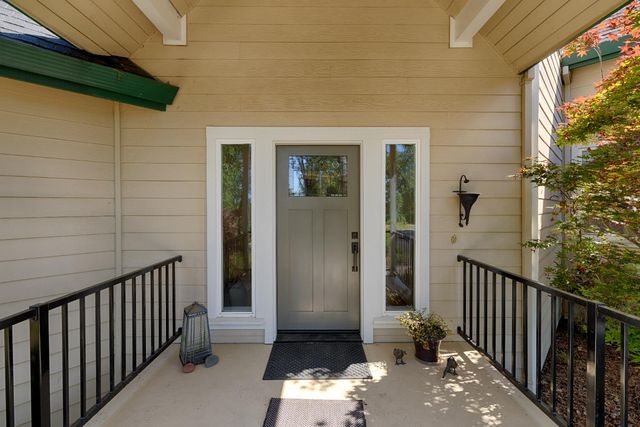 1880 Buck Ridge Ct, Colfax, CA 95713