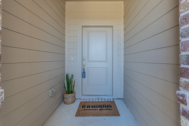 736 Thorn Creek Drive, Anna, TX 75409