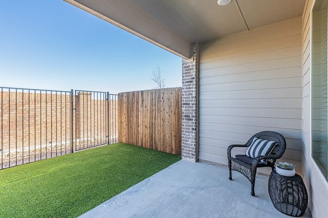 736 Thorn Creek Drive, Anna, TX 75409