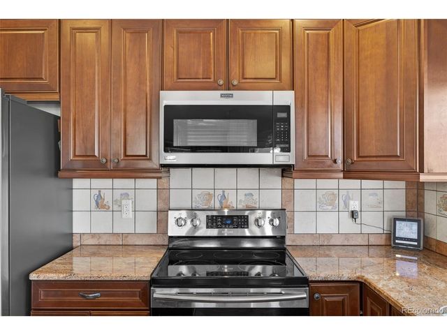 20763 E Girard Dr, Aurora, CO 80013