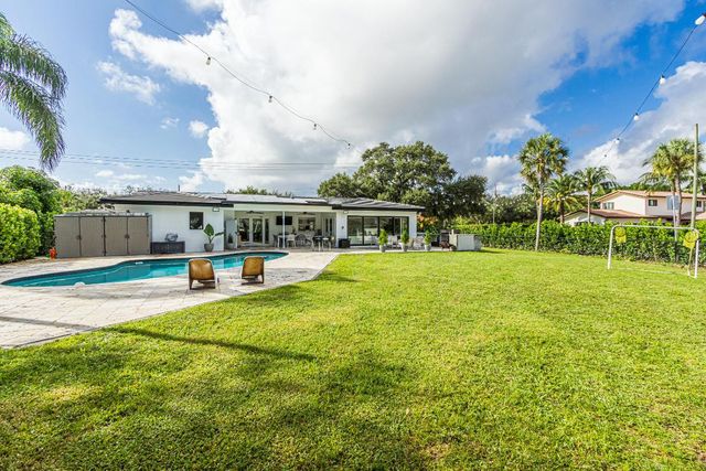 1049 W Palmetto Park Road S, Boca Raton, FL 33486