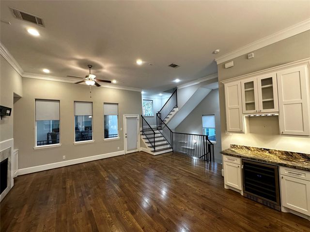 1621 Shearn Street, Houston, TX 77007