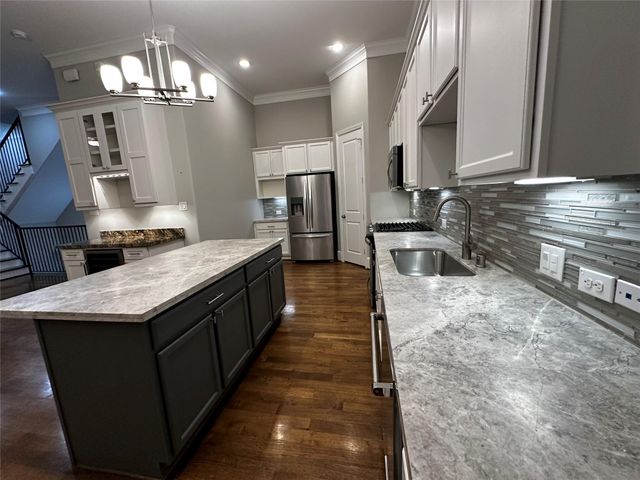 1621 Shearn Street, Houston, TX 77007