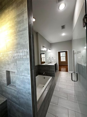 1621 Shearn Street, Houston, TX 77007