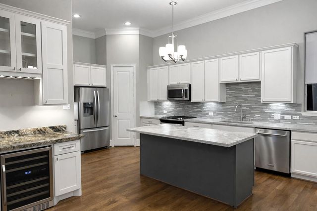 1621 Shearn Street, Houston, TX 77007