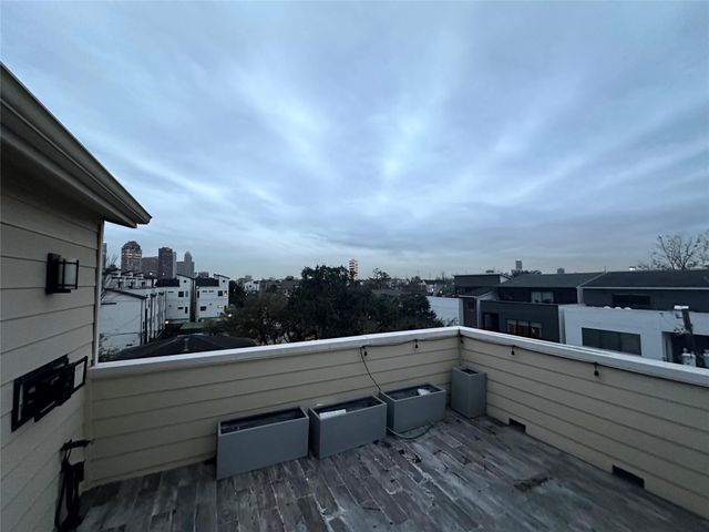 1621 Shearn Street, Houston, TX 77007