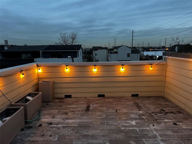 1621 Shearn Street, Houston, TX 77007