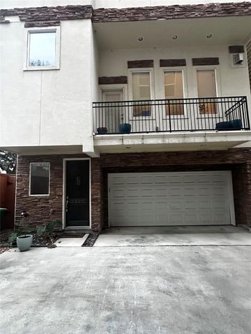 1621 Shearn Street, Houston, TX 77007