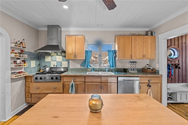 87 Kermit Street, Woonsocket, RI 02895