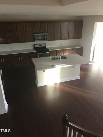 2413 Fillmore Hall Lane, Apex, NC 27523