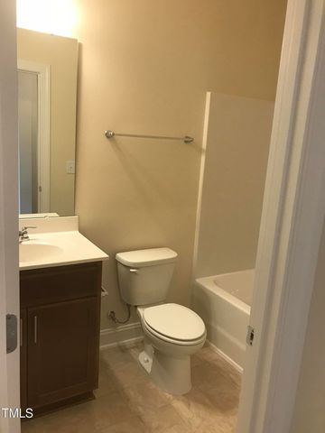 2413 Fillmore Hall Lane, Apex, NC 27523