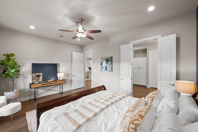 8200 Southwest PKWY 403, Austin, TX 78735