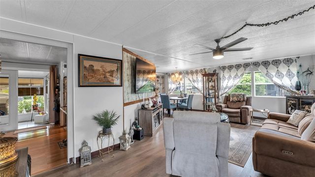 12 WOODLAND CIRCLE, Haines City, FL 33844