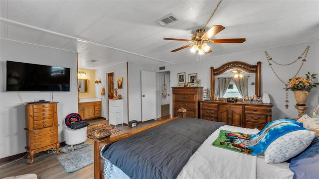 12 WOODLAND CIRCLE, Haines City, FL 33844