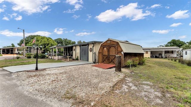 12 WOODLAND CIRCLE, Haines City, FL 33844