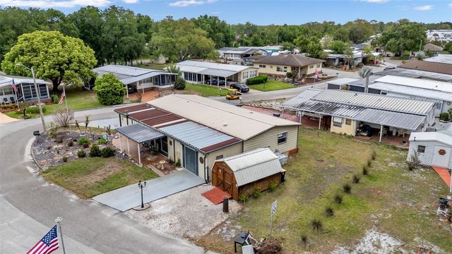 12 WOODLAND CIRCLE, Haines City, FL 33844