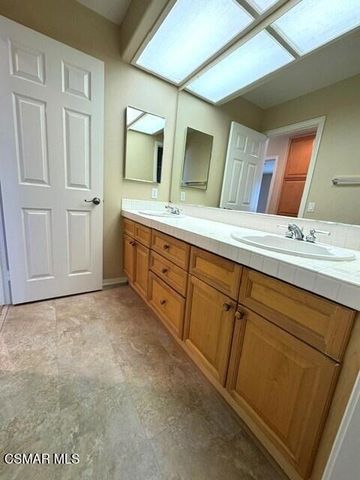 4775 Via Cuppertino, Camarillo, CA 93012