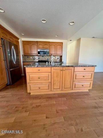 4775 Via Cuppertino, Camarillo, CA 93012