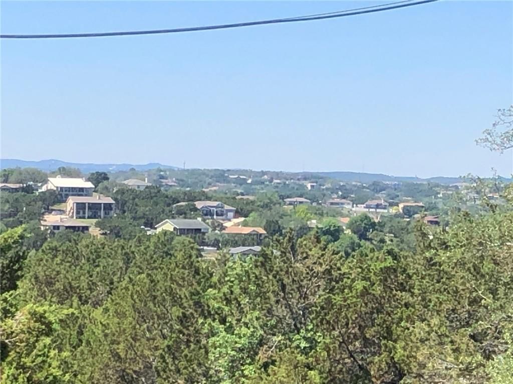 69 Dawn DR, Lago Vista, TX 78645
