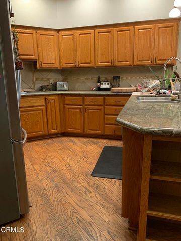 809 Woodgrove Road, Fillmore, CA 93015