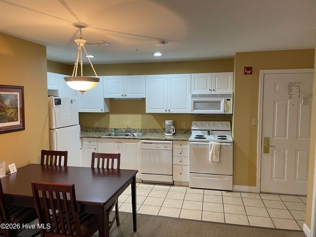 510 Little River Farm Boulevard B104, Carthage, NC 28327