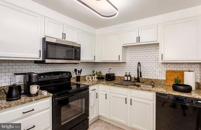 9200 FRIAR RD, Fort Washington, MD 20744