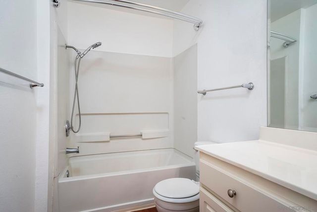 12015 Alta Carmel Ct 306, San Diego, CA 92128