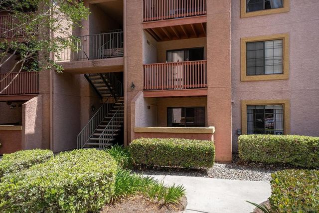 12015 Alta Carmel Ct 306, San Diego, CA 92128