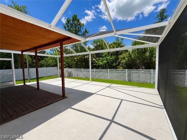 233 39th AVE NE, Naples, FL 34120