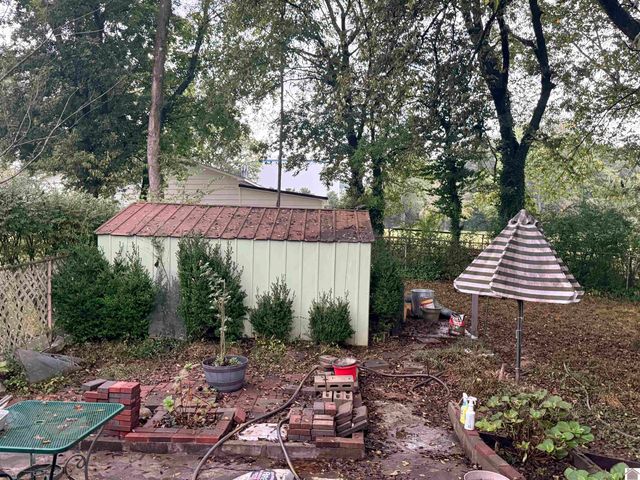 150 Karen Dr # 11, Paducah, KY 42003