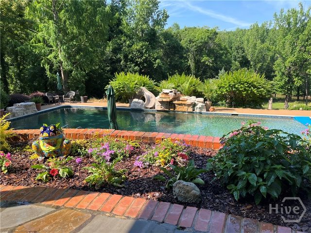 255 Plum Nelly Road, Athens, GA 30606