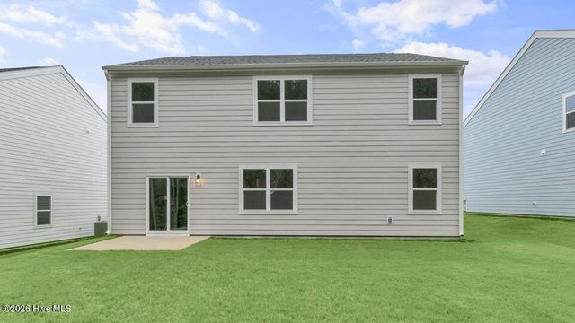 1413 Green Ridge Drive, Winterville, NC 28590